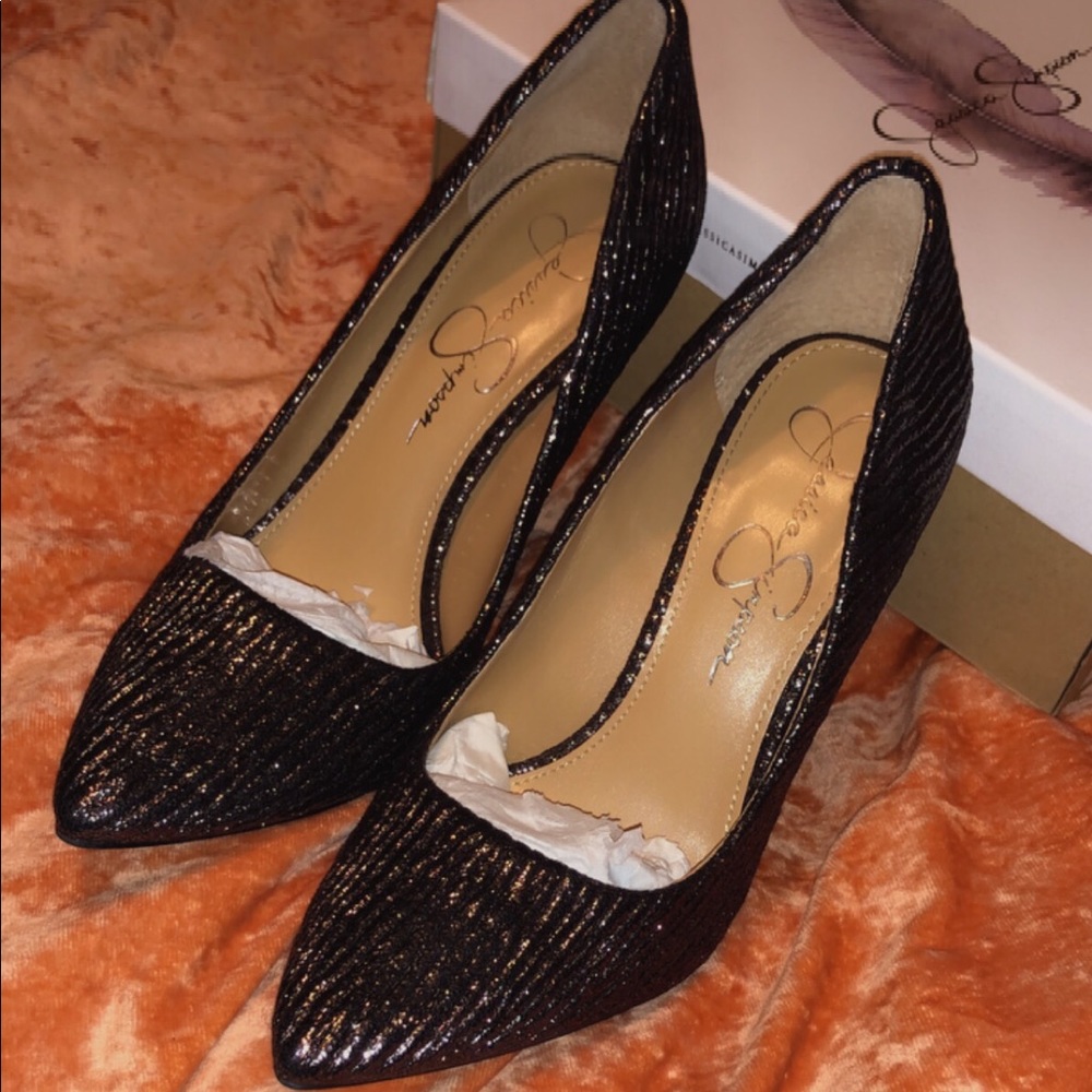 Jessica Simpson Size 9 heels